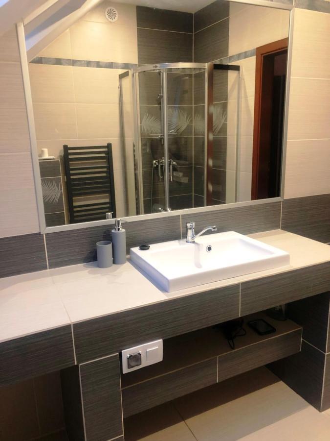 Villa Dom Na Wzgorzu Z Pieknymi Widokami. Miejsce Tropie Exterior foto