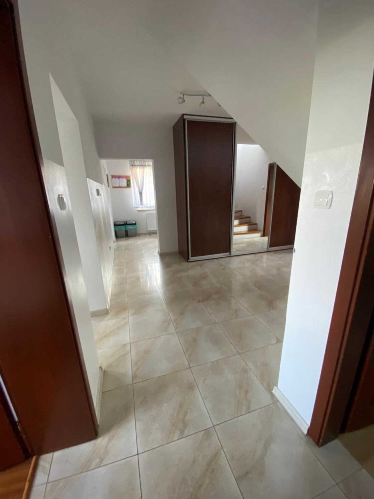 Villa Dom Na Wzgorzu Z Pieknymi Widokami. Miejsce Tropie Exterior foto